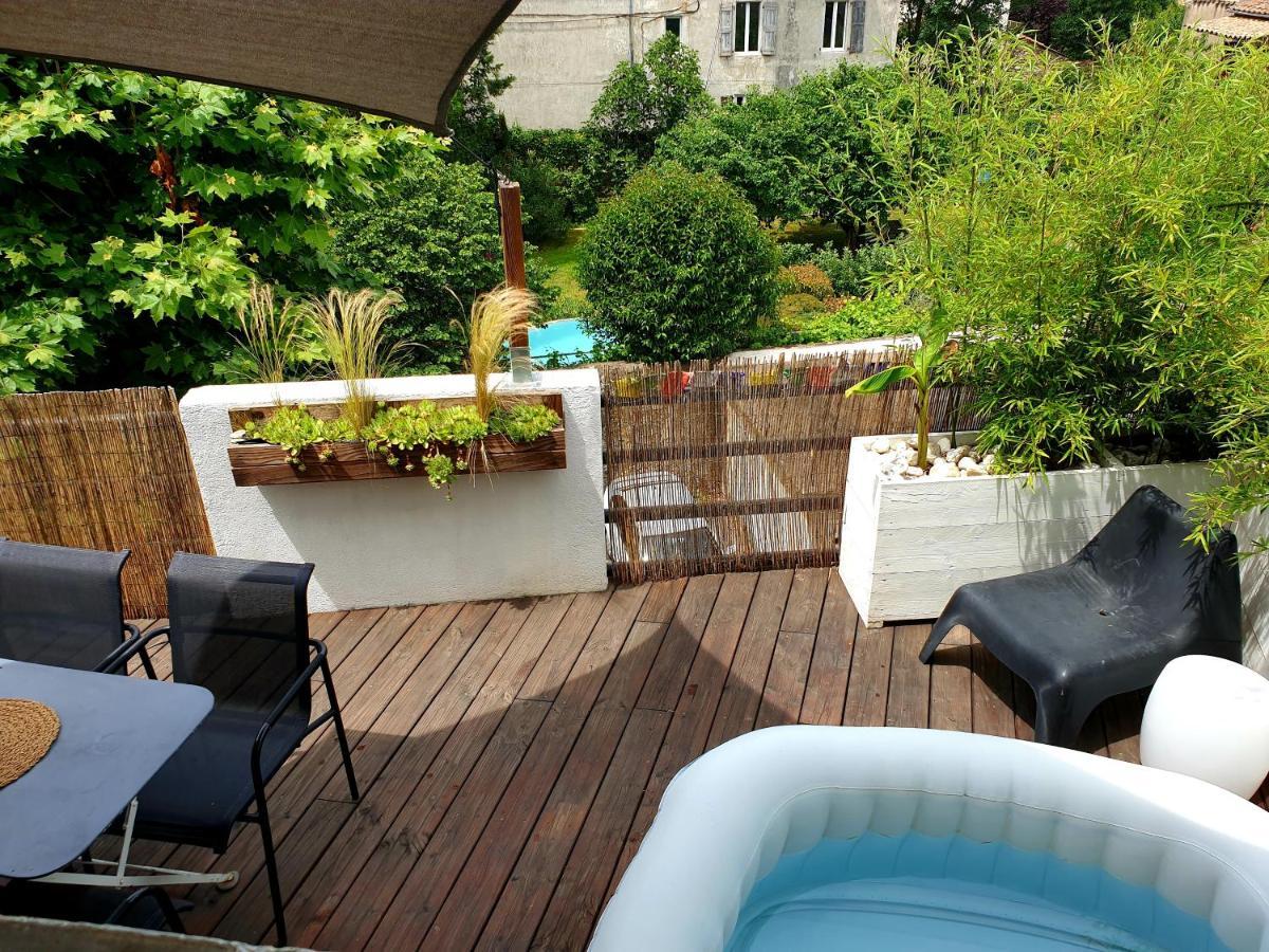 Duplex Avec Spa Et Terrasse En Plein Centre Du Village Saint-Jean-du-Gard Luaran gambar